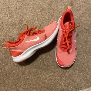 Nike Flex Experience 8